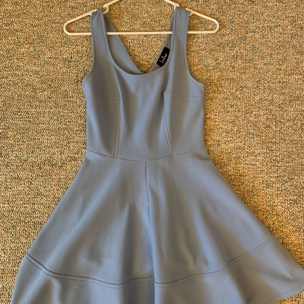 Lulu’s light blue dress